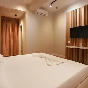 Otel Relax Center, Tiran